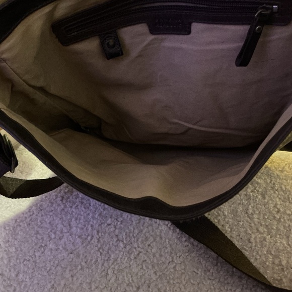 Banana Republic Black Leather Messenger Bag - Picture 9 of 12